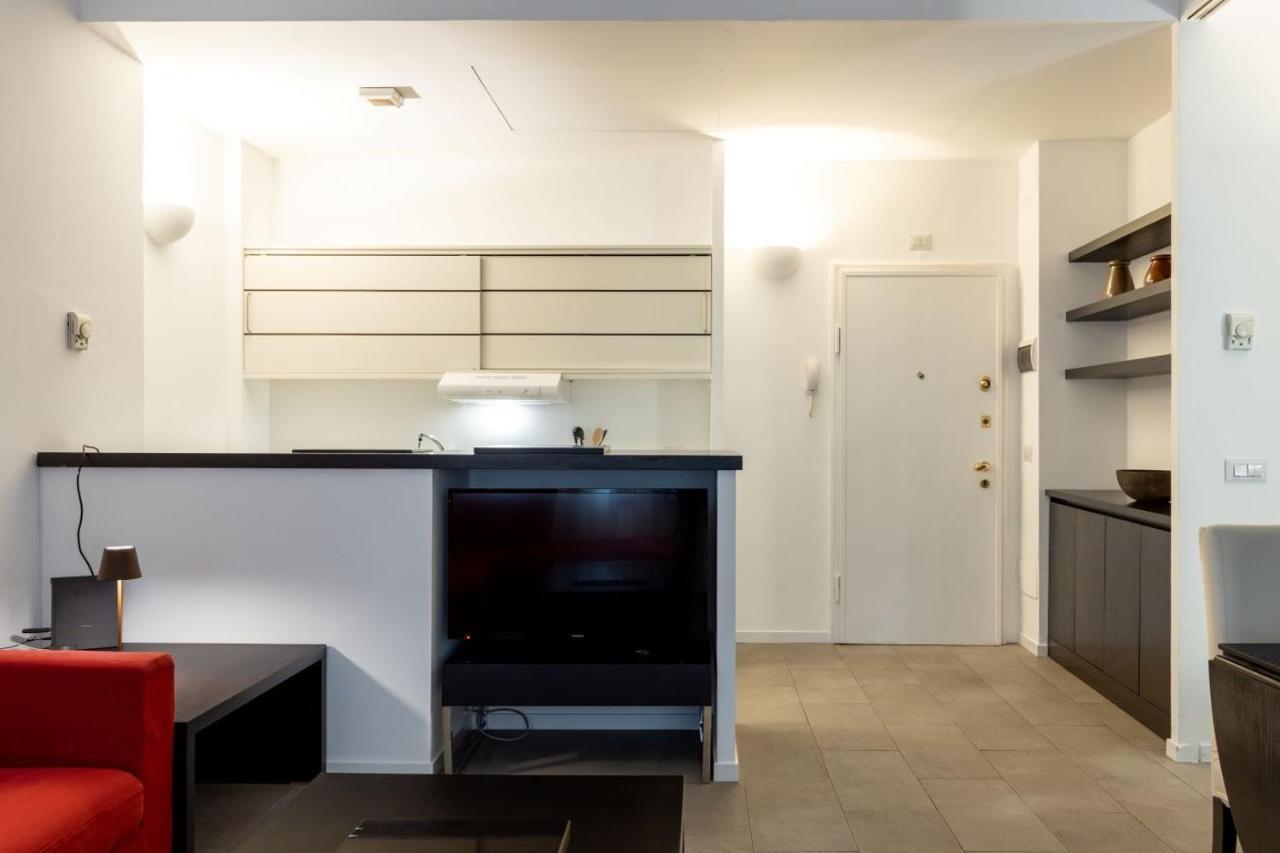Apartment In Brera-Fatebenefratelli-Porta Nuova-Milano Exterior foto